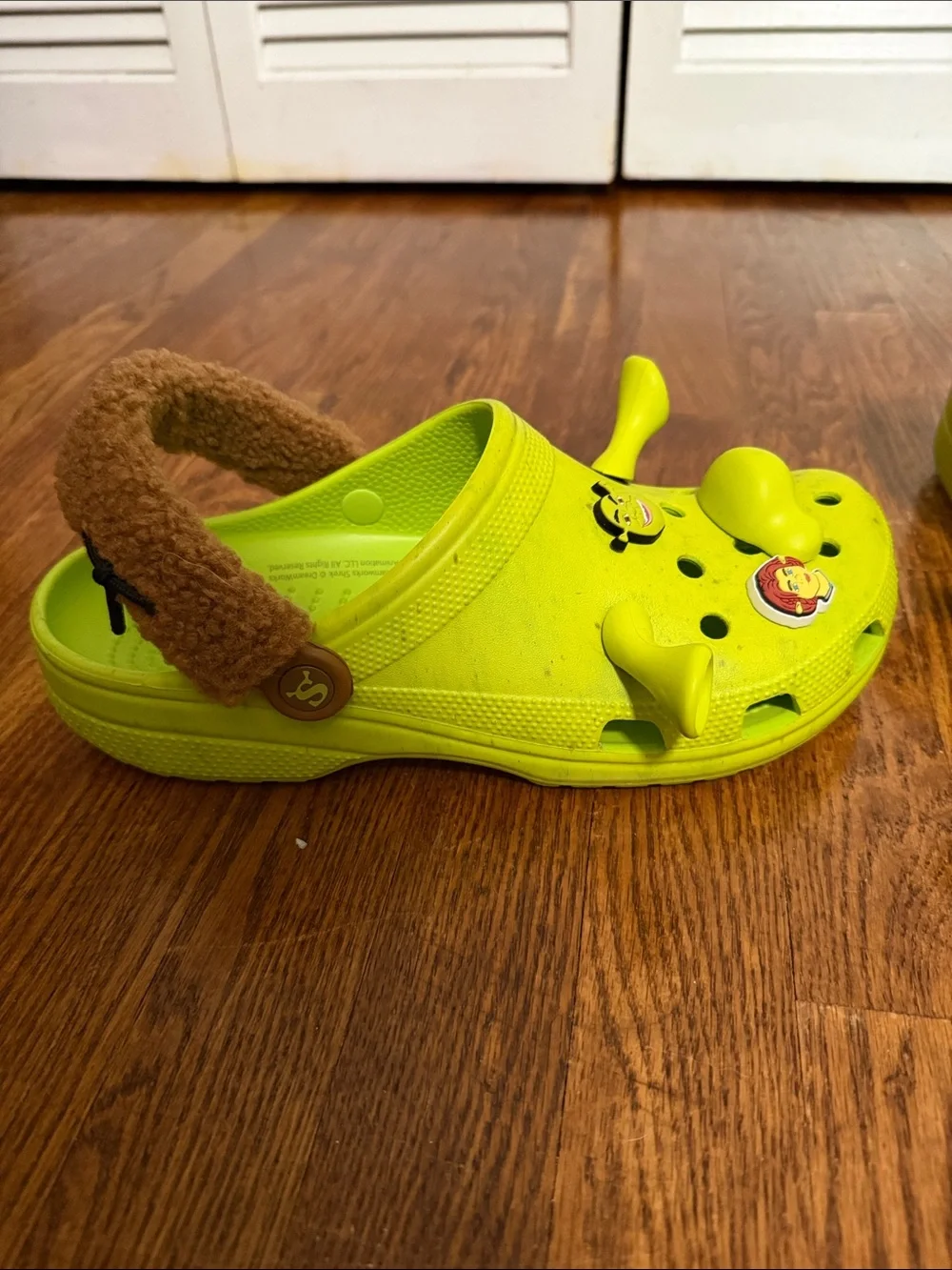 CROCS X Shrek Neon Lime Green Clog Sandals with Brown Fuzzy Heel Strap